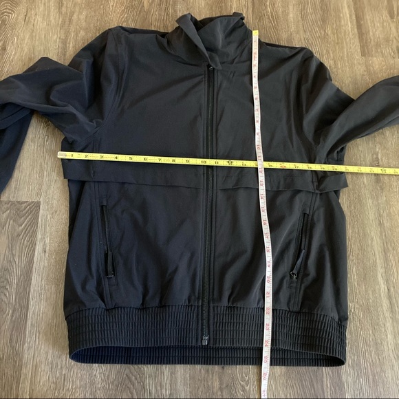 Lululemon Lab Collared Bomber Jacket in Black - Picture 6 of 7